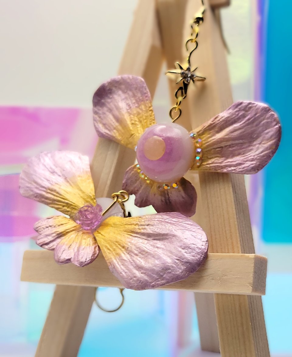 Purple n' Yellow Eyeball Fairy