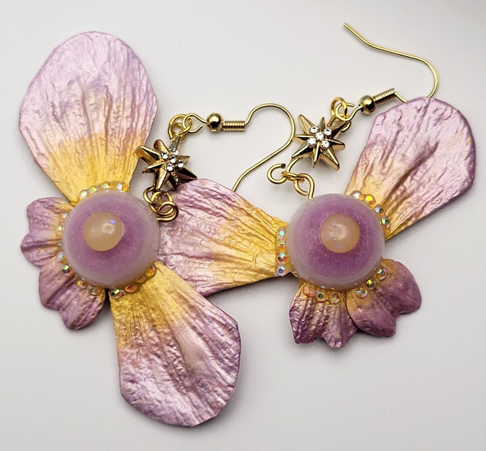 Purple n' Yellow Eyeball Fairy