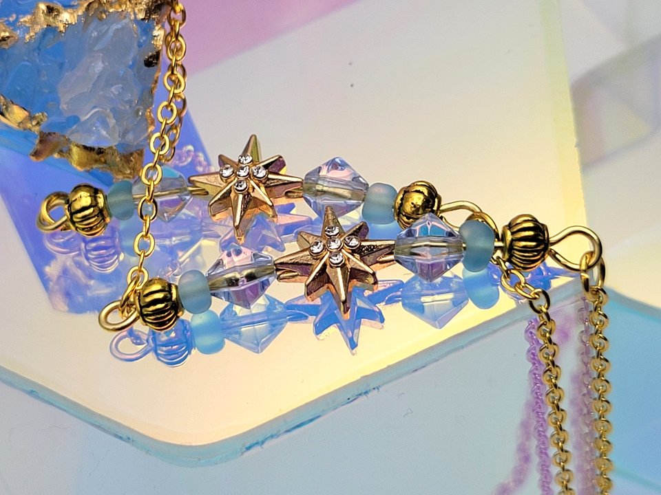 Shattered D8 Necklace