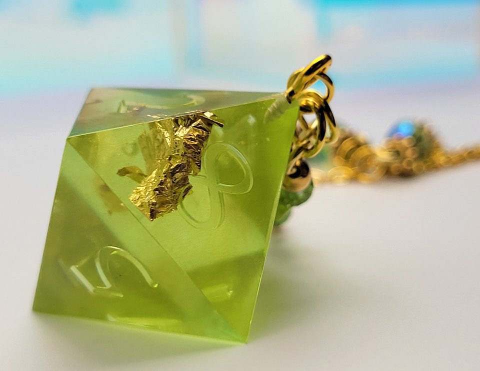 D8 Necklace - Green